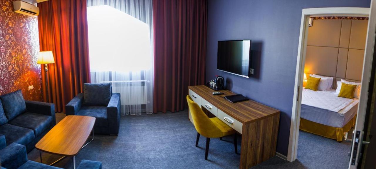 Hotel Square Inn Baku Eksteriør bilde
