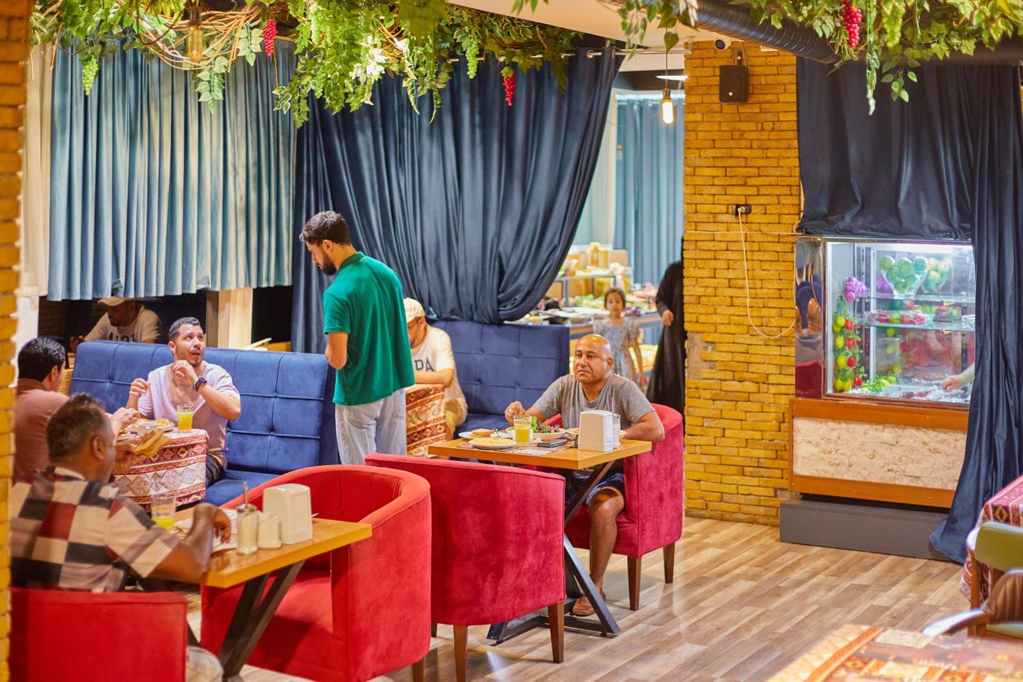 Hotel Square Inn Baku Eksteriør bilde