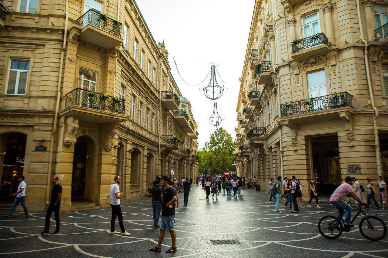 Hotel Square Inn Baku Eksteriør bilde