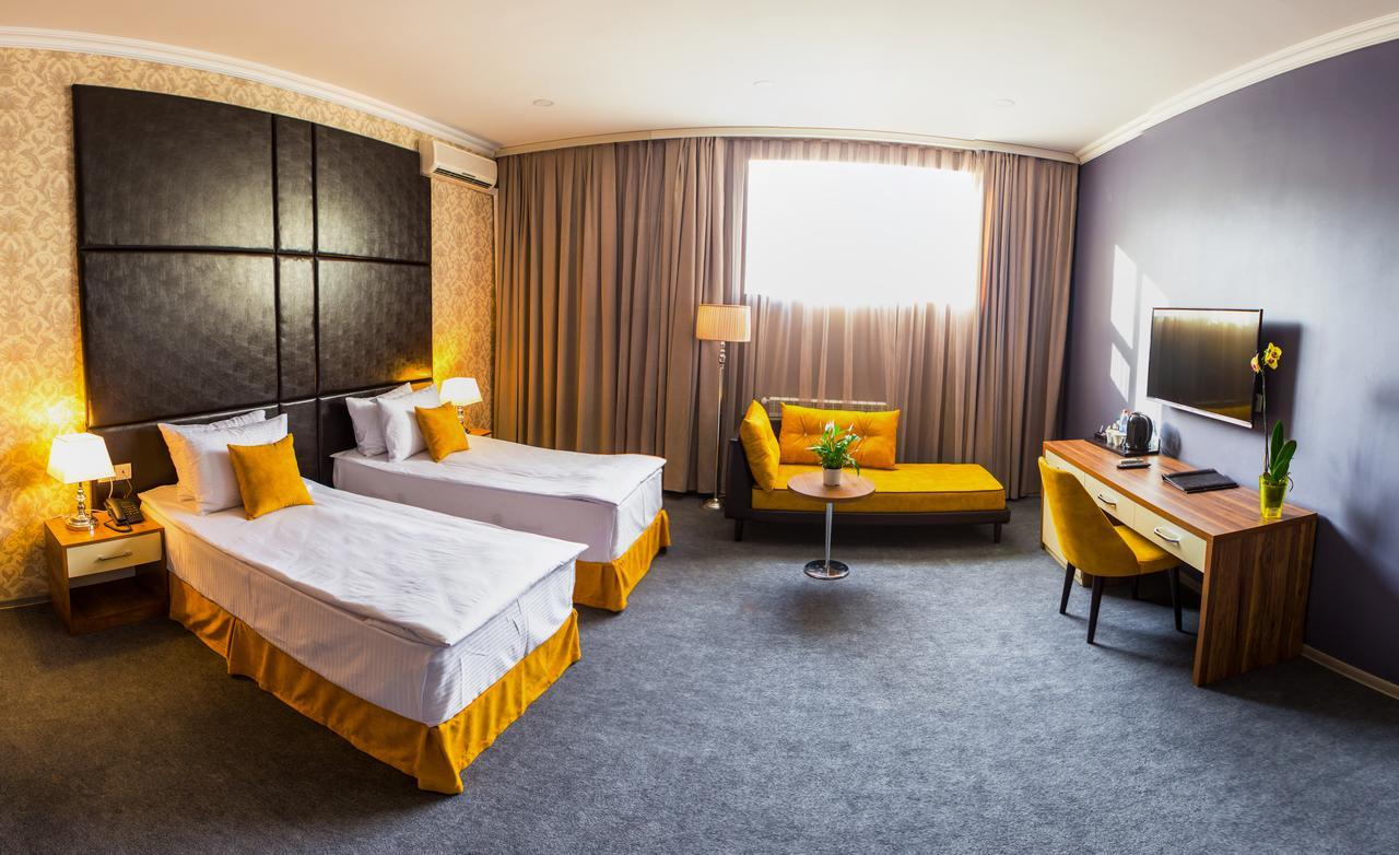 Hotel Square Inn Baku Eksteriør bilde